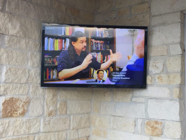 Caddy corner on brick